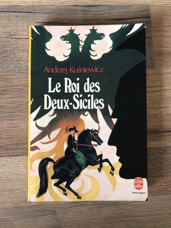 Livre « Le roi des Deux -Siciles » Andrzej Kusniewicz