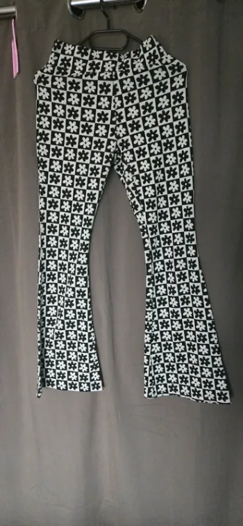 Pattes d'éléphant moulant S