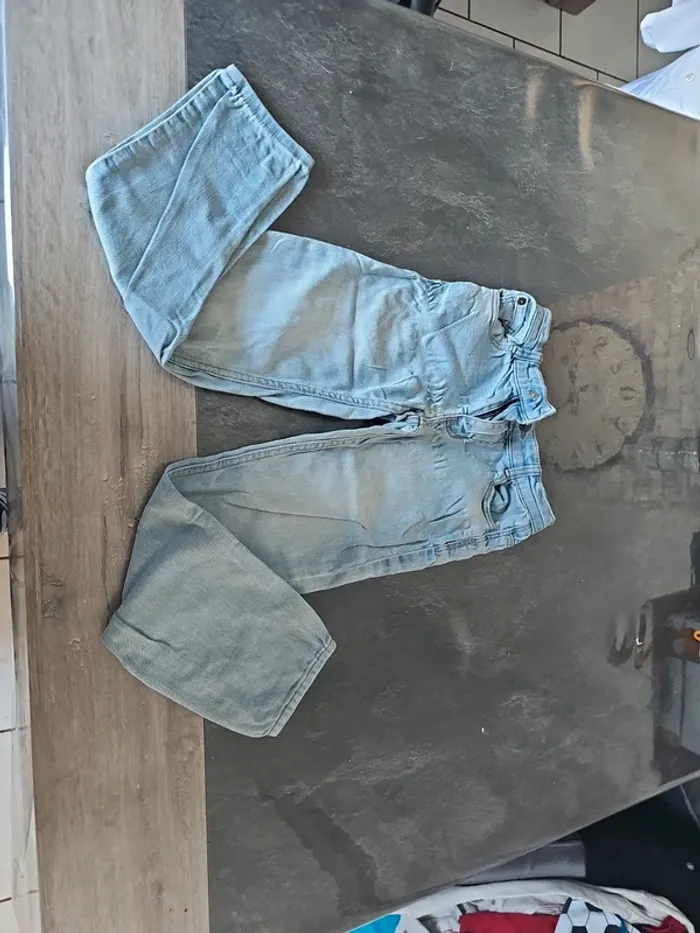 Jean skinny bleu clair kiabi 7 ans