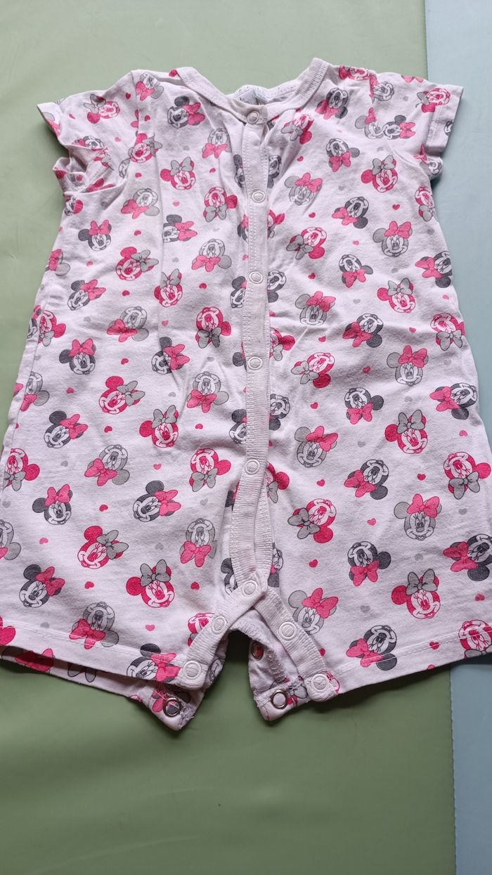 Lot 3 pyjama shorts Minnie 12 mois - photo numéro 3