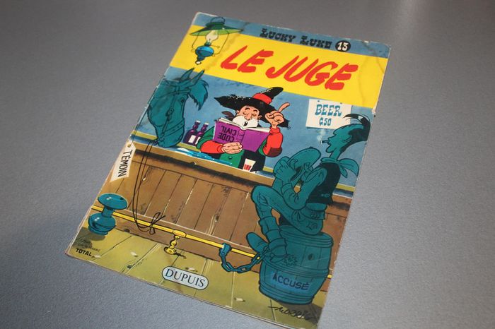 Livre Le juge Lucky Luke