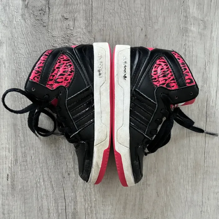 Adidas noires 25 - photo numéro 5