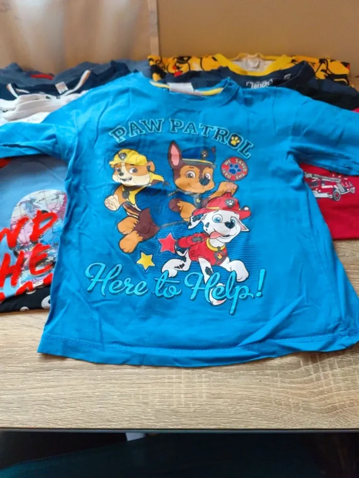 Lot 11 t-shirts manches longues - photo numéro 9