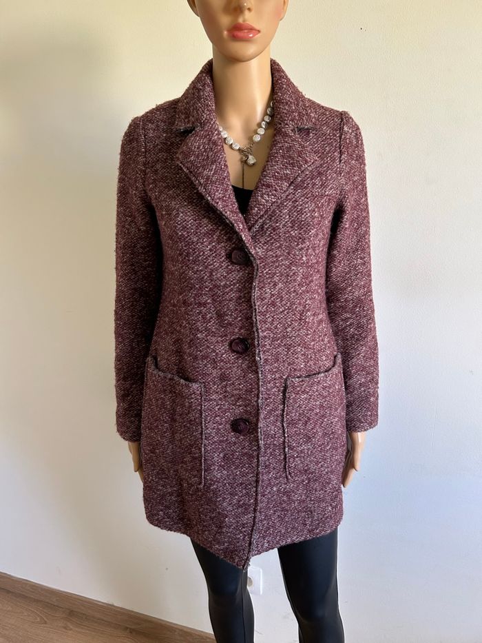 Manteau bordeaux en laine S.Oliver taille 38 bon état (présence de bouloches) - photo numéro 3