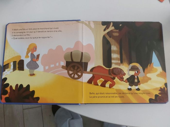 Livre à toucher La Belle et la bête - photo numéro 2