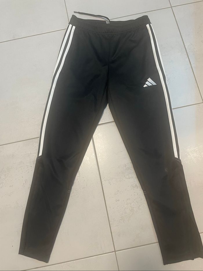 Jogging Adidas