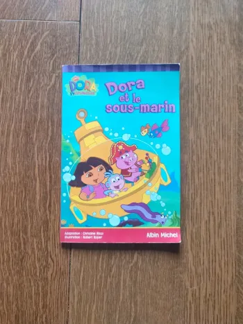 Livre Dora et le sous-marin