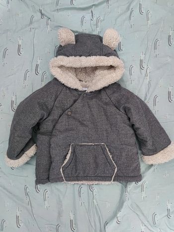 Manteau gris fourré capuche ourson T.24 mois
