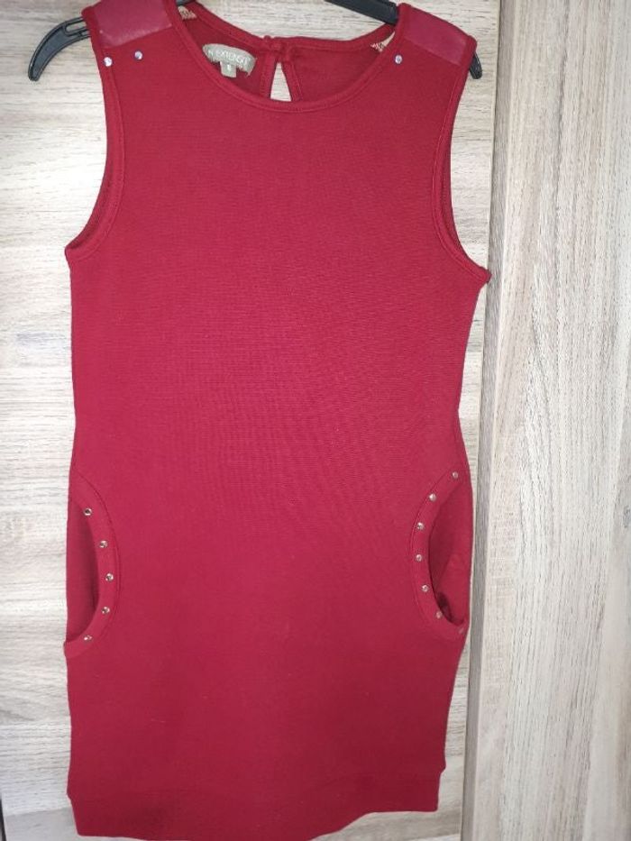 Robe sans manches bordeaux