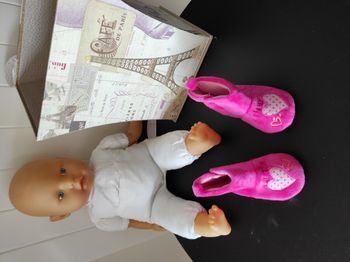 Petites bottes/chaussons bébé fille 12 mois – velours – jamais portées