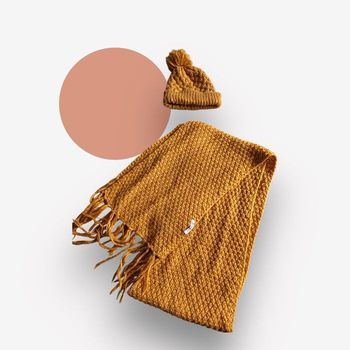 Ensemble bonnet + écharpe femme moutarde – grosse maille, comme neuf