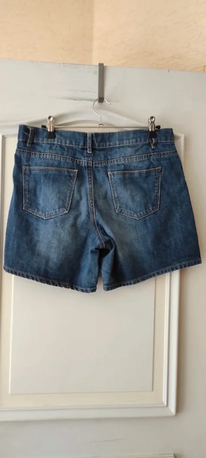 💐Short en jean- Camaïeu - taille 38 - Très bon état💐 - photo numéro 3