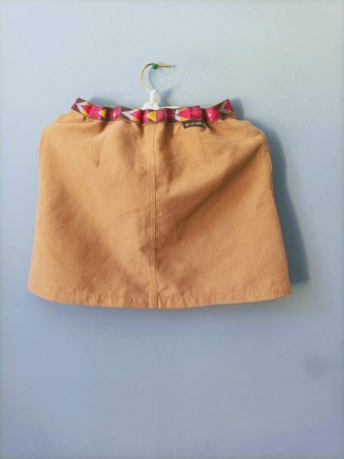 Jupe Fille Catimini 12 ans Daim beige camel ceinture imprimée TBE - photo numéro 5