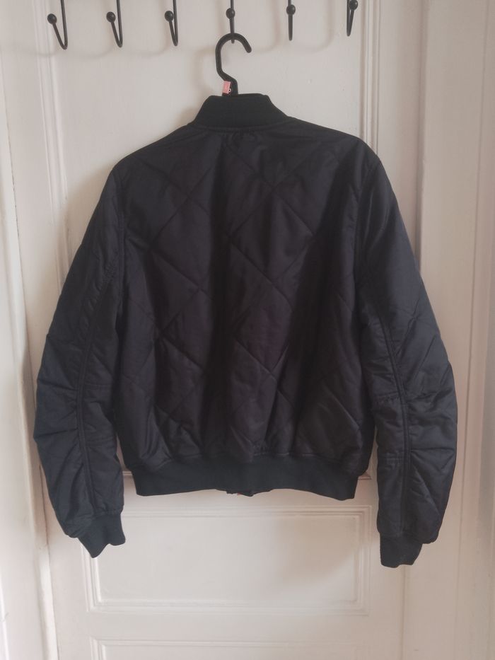 Manteau noir - photo numéro 2