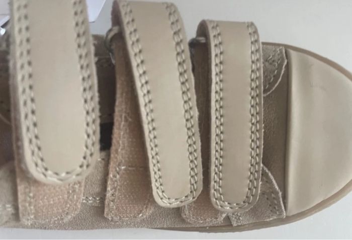 Baskets neuves 30 - photo numéro 4
