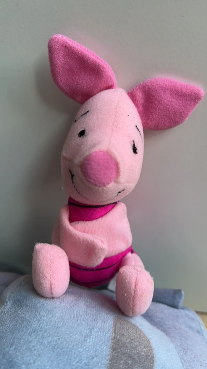 Disney #tigre#porcinet#cars - photo numéro 3