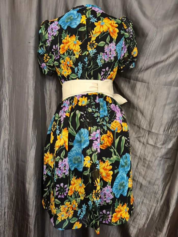 Belle robe vintage noire en mousseline imprimé fleurs des champs  M/38 - photo numéro 2