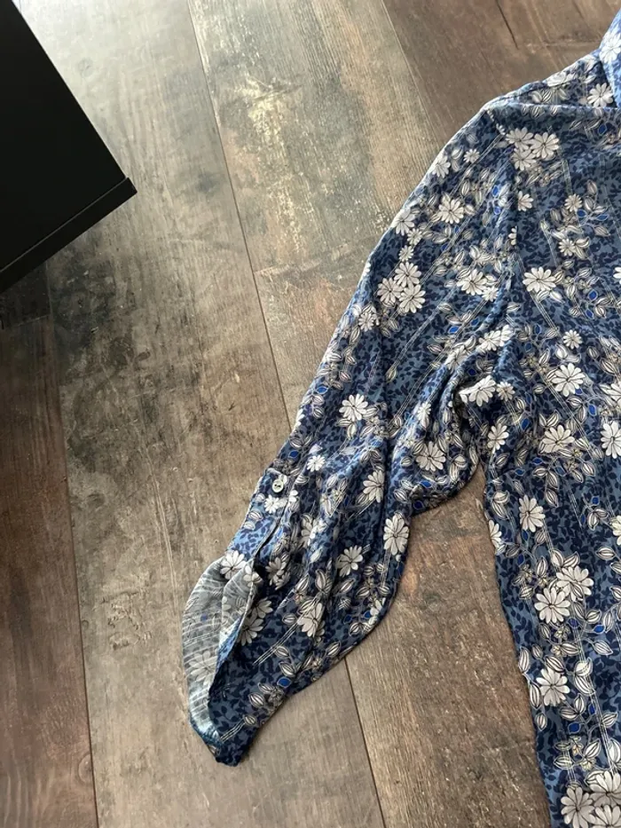 Chemise fleurie manches 3/4 fils argentés - photo numéro 4