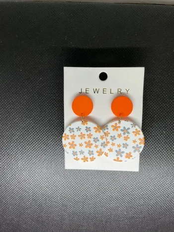 Boucles d’oreilles n°184 neuve