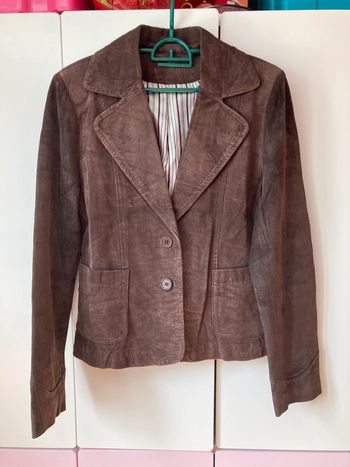 Veste en daim. Taille 40