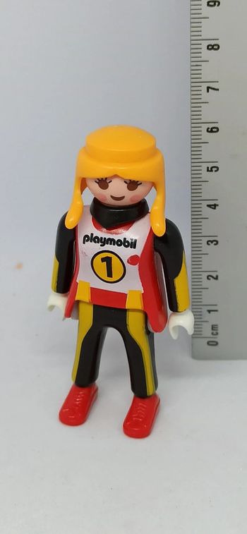 Femme biathlete sportive playmobil