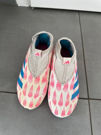 Chaussure de foot enfant t30