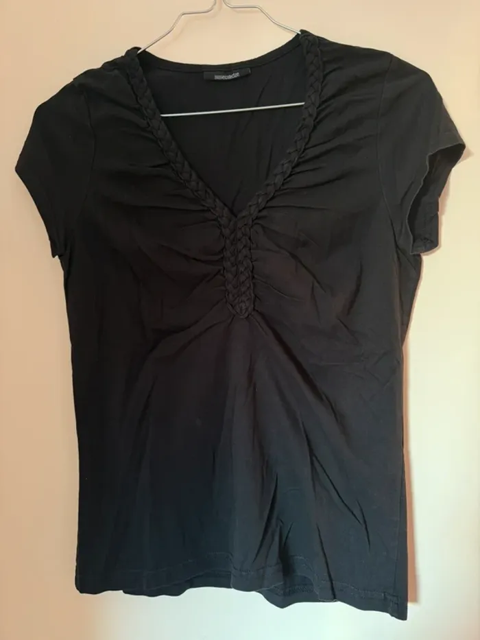 T-shirt col V