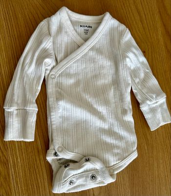 Body évolutif manches longues 1 mois