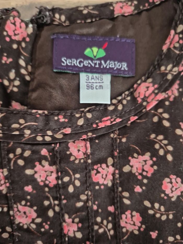 Robe sergent major 3 ans - photo numéro 3