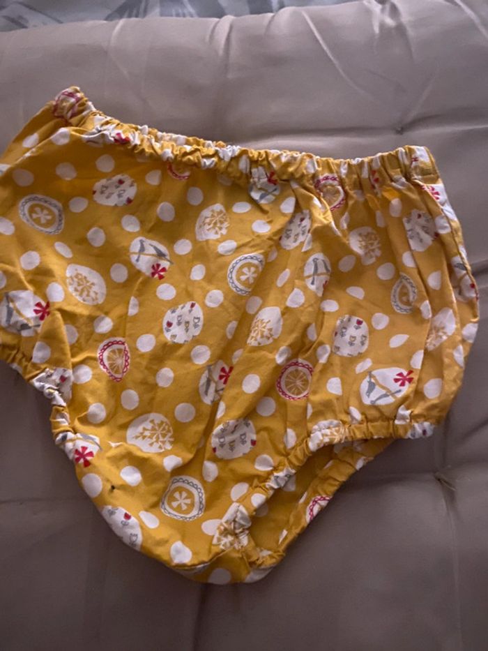 Culotte, sur couche sergent major 9 mois
