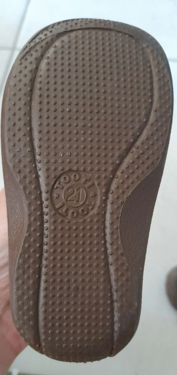 Chaussons montants - photo numéro 6