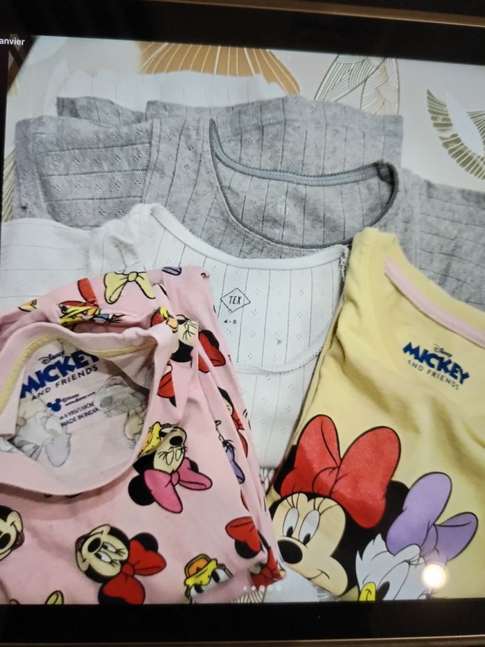 Lot vêtements fille 5ans - photo numéro 6