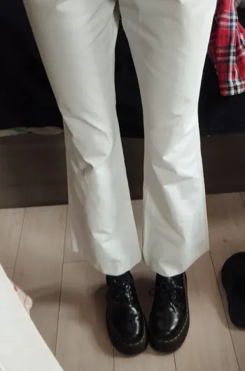 Jeans blanc flair