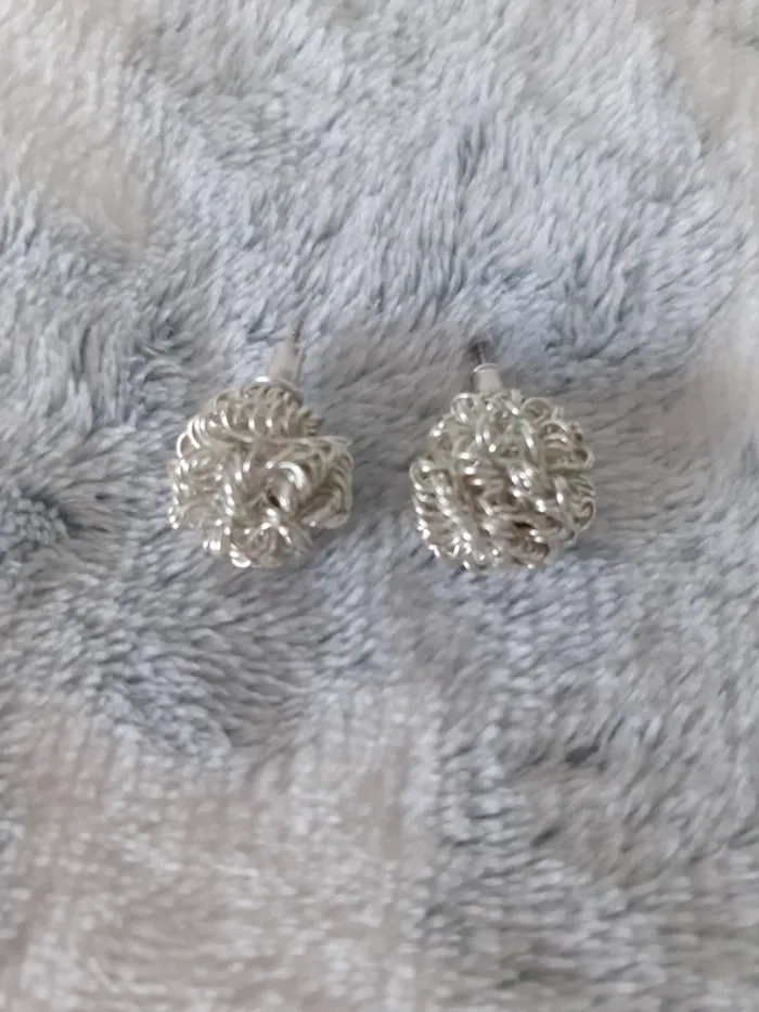 Boucles d'oreilles argentées