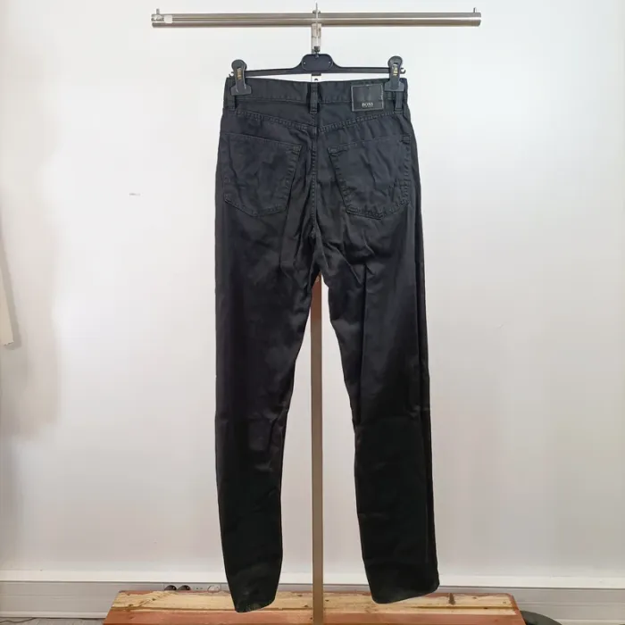 Jean noir Hugo Boss homme 29/34 coupe droite casual chic A1523 - photo numéro 6
