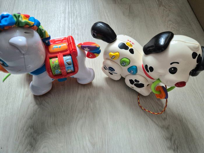 Lot de 2 jouets à tirer Vtech et poney clémentoni - photo numéro 2