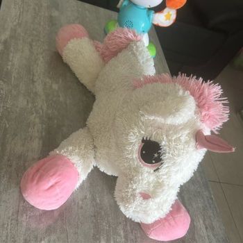 Peluche licorne