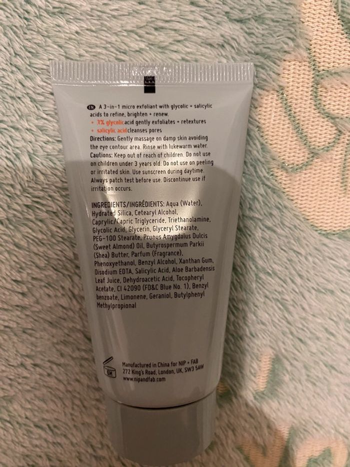 Glycolic scrub fix - photo numéro 2