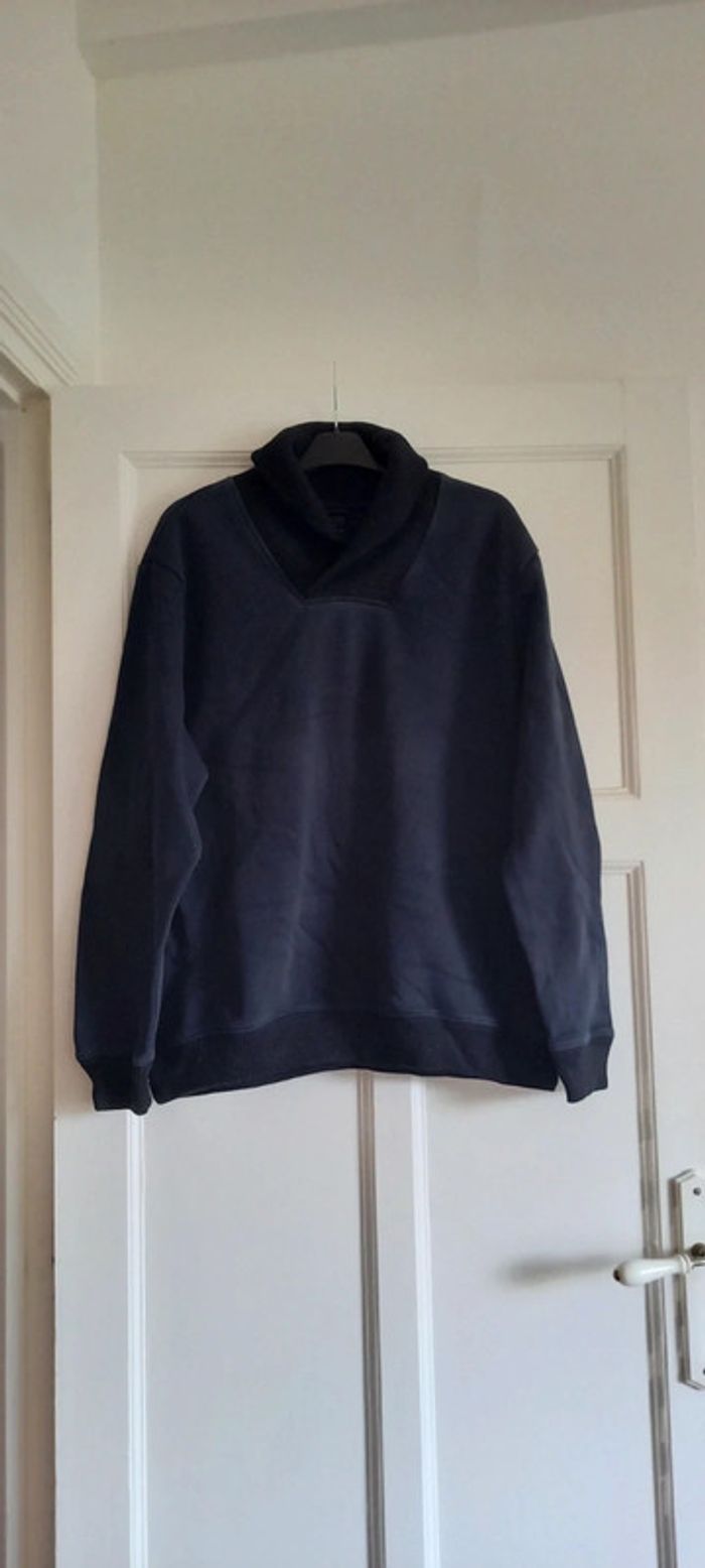 Pull col roulé H&M XL bleu marine et noir