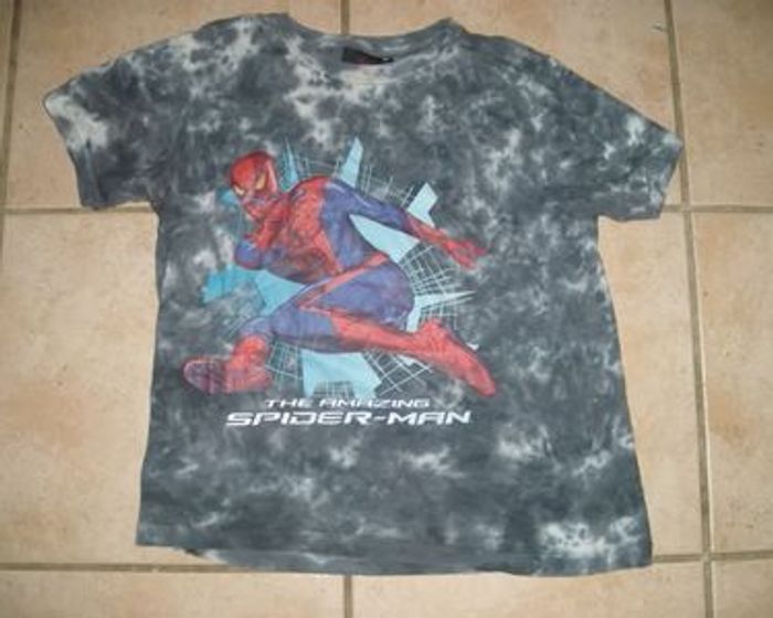 tee shirt garçon 8 ans spiderman