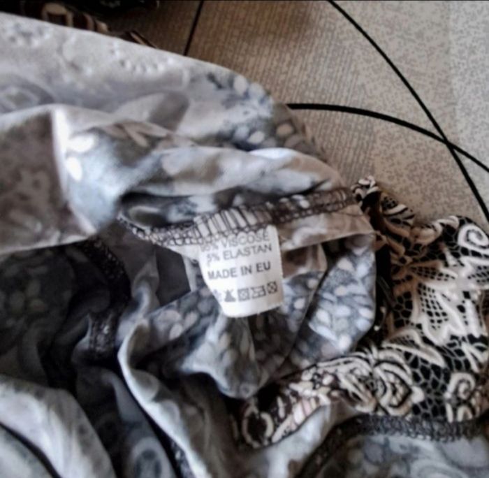 Chemise NEUVE pour femme taille 50 - photo numéro 7