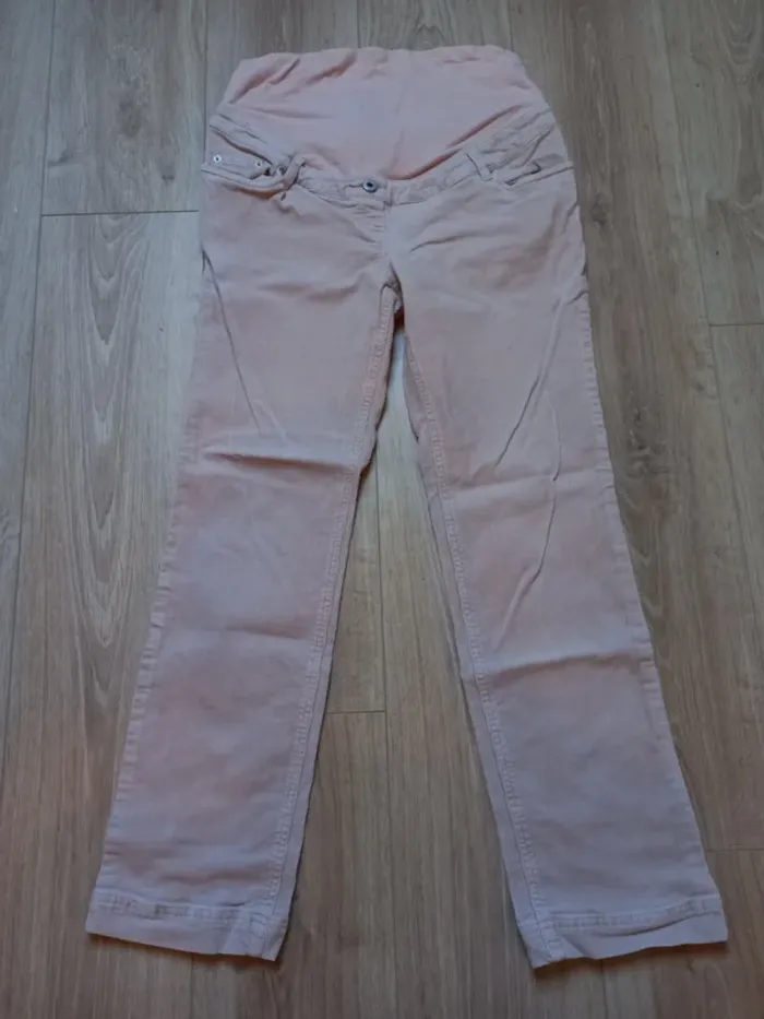 Pantalon de grossesse