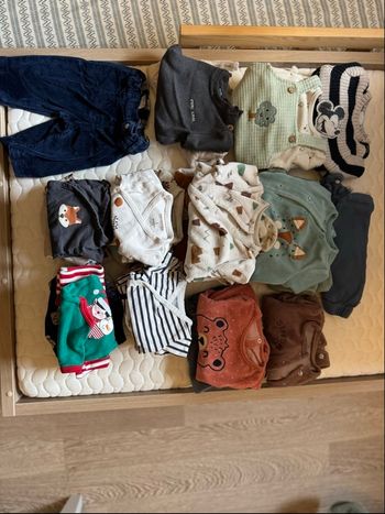 Vêtements 1 mois
