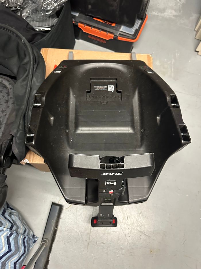 Poussette noir - photo numéro 3