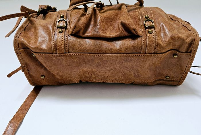🇮🇹Sac a main 100% Cuir Camel verapelle🇮🇹 The genuine leather neuf avec Bandoulière - photo numéro 4