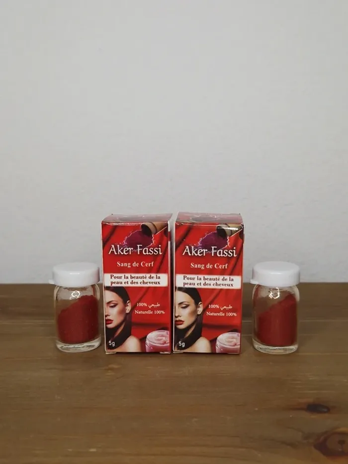 2x 5g de poudre akkar fassi