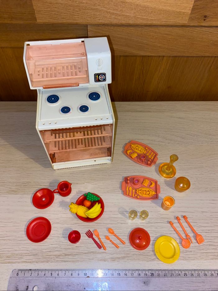 Mattel Barbie poupée 1978 cuisine four vaisselle fruits cuisinière kitchen furniture - photo numéro 4