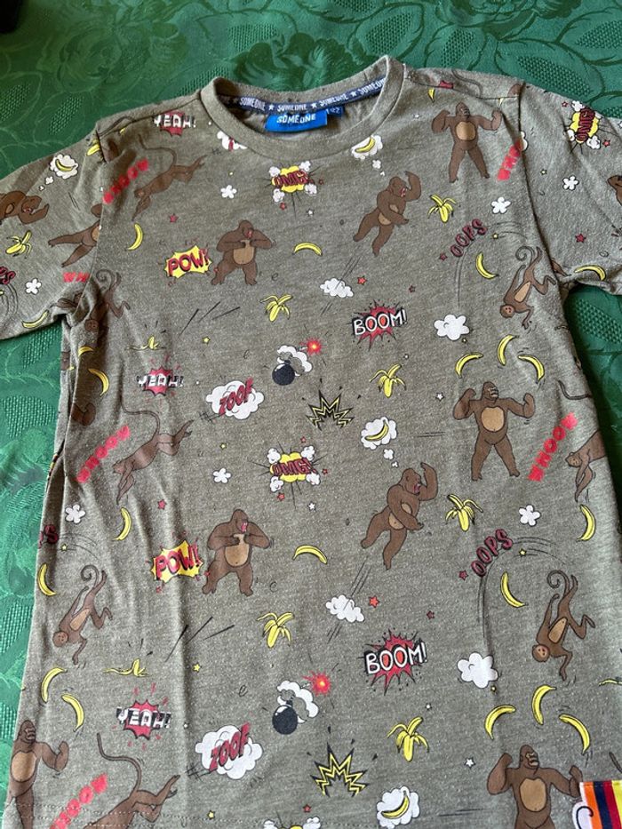 T-shirt 7 ans garçon Someone