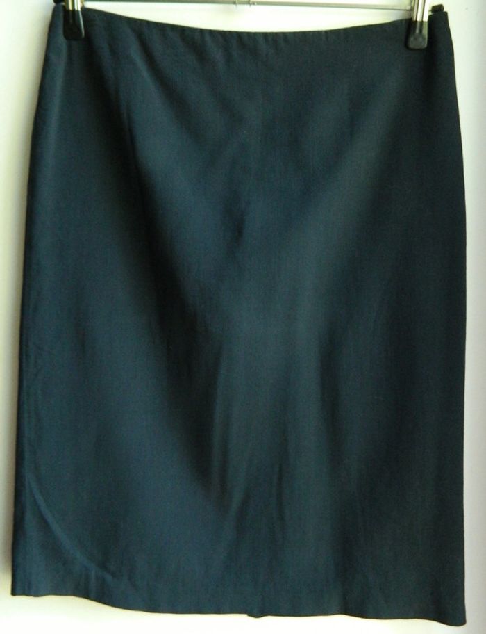 Jupe T 46 "Emporio Armani" coupe droite