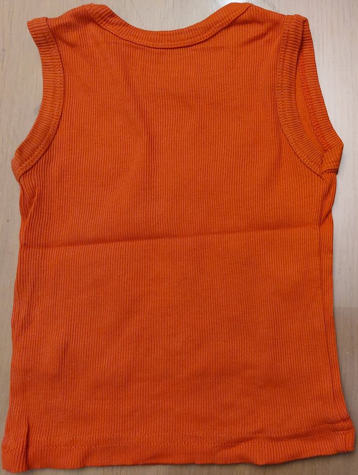 T-shirt sans manches 2 ans - photo numéro 2